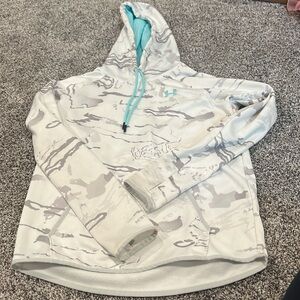 Under Amour Sweatshirt Size Small